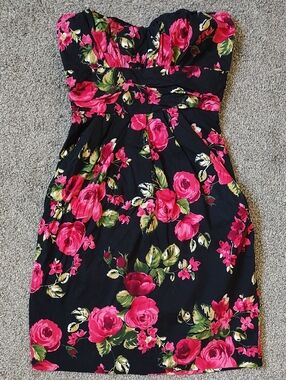 Made In U.S.A. Lovely Day Size Small Cotton Blend Floral Strapless Dress